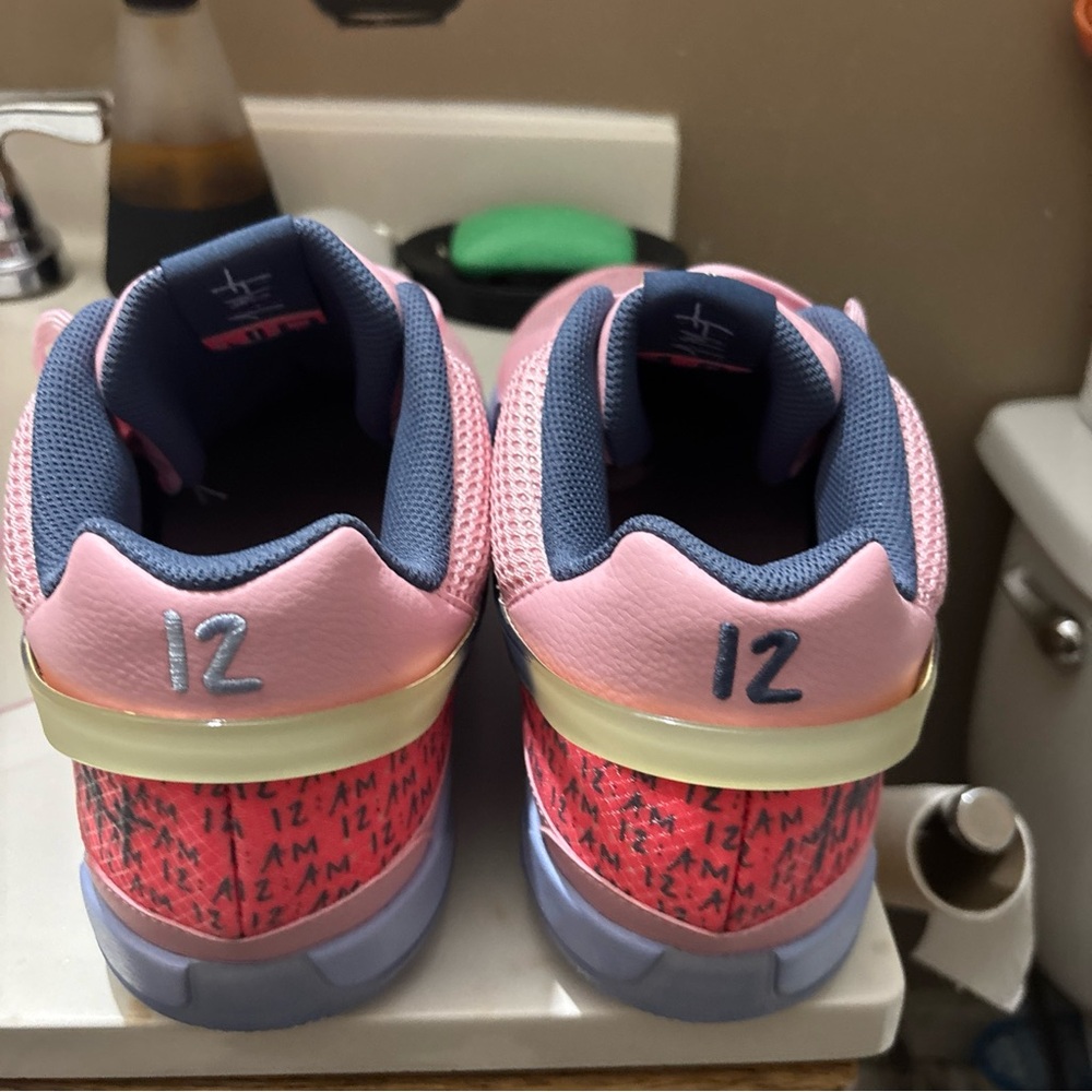 Ja morant 1 day one soft pink - Picture 3 of 6